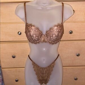 Bronze Victoria's Secret Dream Angels Lined Demi Bra and Panties